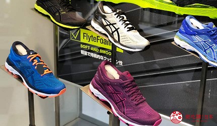 日本名古屋三井OUTLET逛街购物折扣运动用品asics鞋子